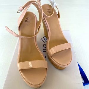 Nude Wedges